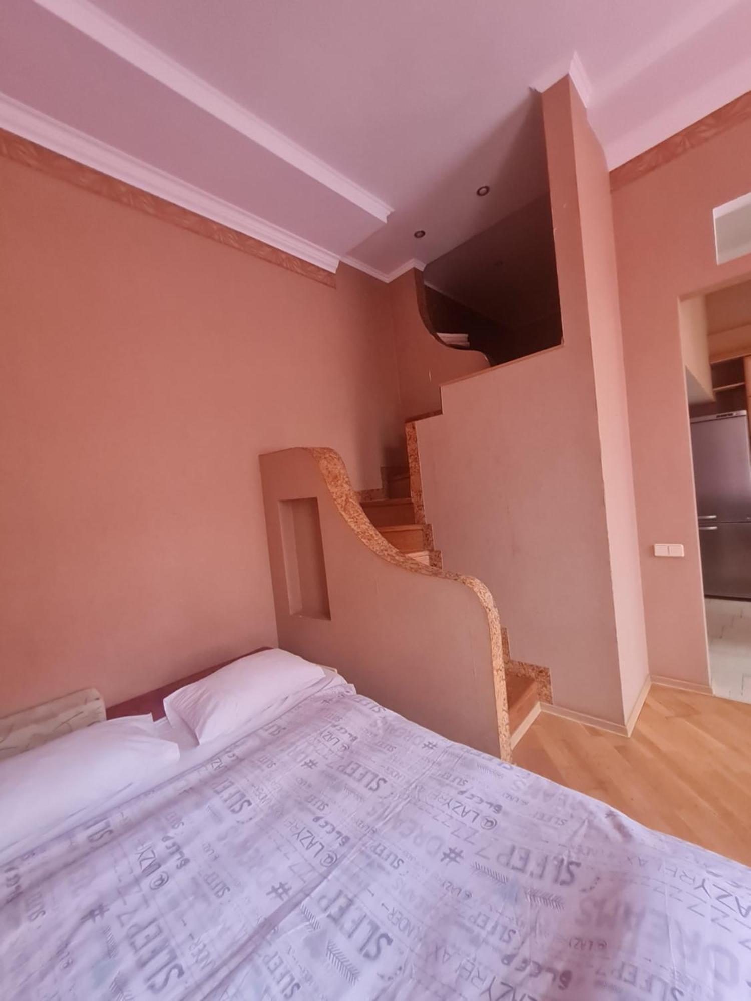 Центр, Євгена Коновальця, 3 Lägenhet Lutsʼk Exteriör bild